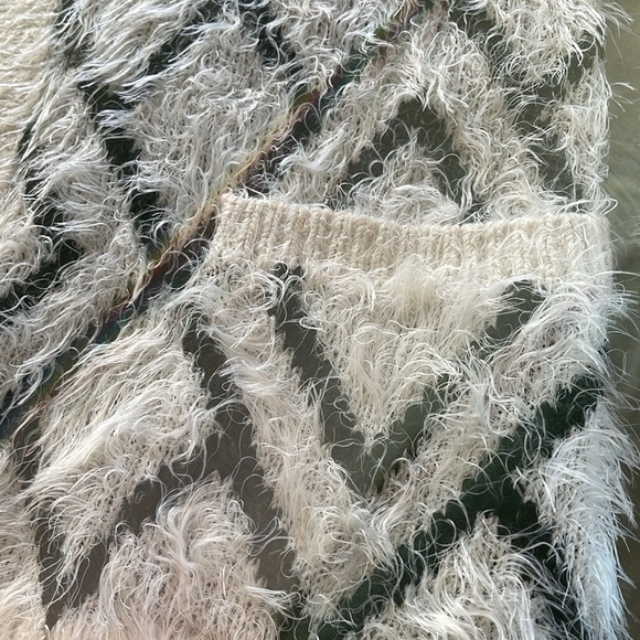 Dex, M, cardigan, pockets, acrylic/nylon, soft cozy, knit, geometric design,EUC - Picture 4 of 9